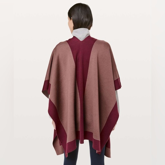 Lululemon Bundle Up Wrap *reversible Spanish Oak/Savannah - Picture 4 of 10